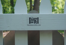 Load image into Gallery viewer, 4 ft Free-standing Driveway Gate