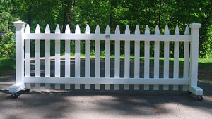 8 ft Free-standing Driveway Gate